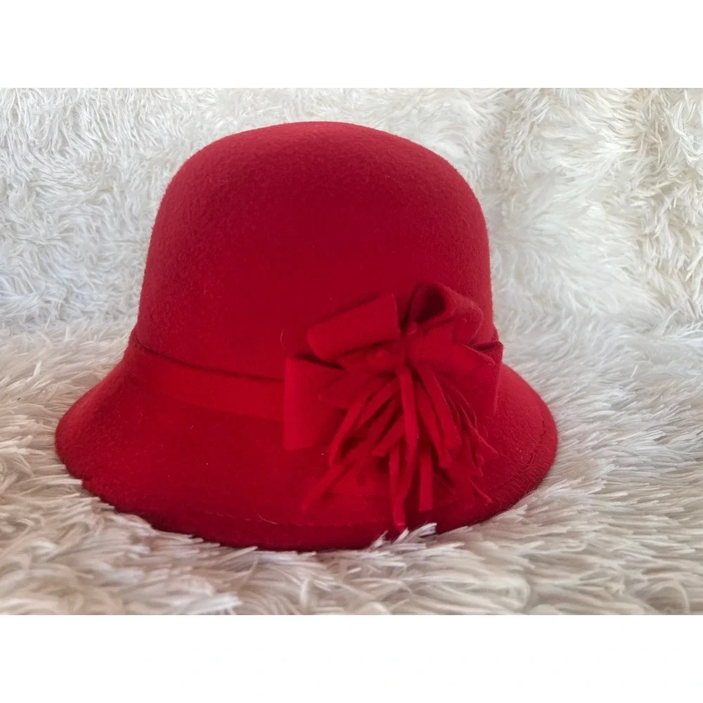 Vintage Betmar‎ Cloche Hat Red Wool Bow 1920s Flapper Style Theater Costume